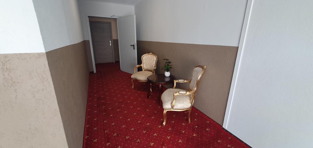 Hotel Poock هان المظهر الخارجي الصورة
