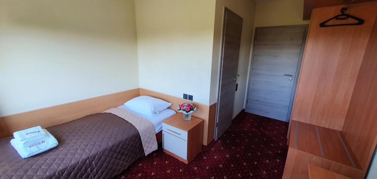 Hotel Poock هان المظهر الخارجي الصورة